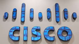 Очередной квартал для Cisco завершился практически с теми же показателями, что и годом ранее