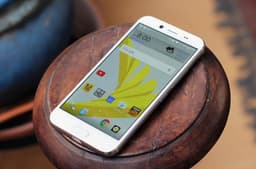 Представлен смартфон HTC Bolt с SoC Snapdragon 810, металлическим корпусом, защитой от воды и без аудиоразъёма