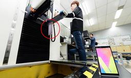 По подсчетам производителя, серийному выпуску смартфонов LG V20 предшествовало 60 000 тестов