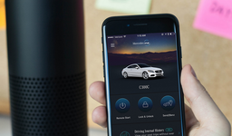 Владельцы автомобилей Mercedes-Benz теперь могут использовать и Amazon Alexa, и Google Assistant