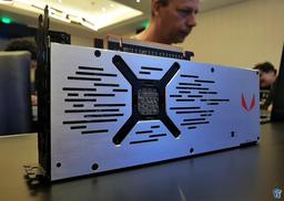 Видеокарта Radeon RX Vega 56 в играх существенно опережает GeForce GTX 1070 