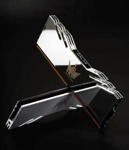 Модули памяти Galax DDR4-4133 HOF Extreme Limited Edition с хромированными радиаторами выпущены очень небольшой партией