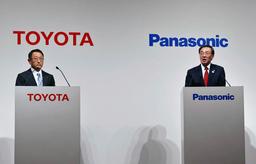 Toyota и Panasonic могут стать партнерами по выпуску аккумуляторов для электромобилей