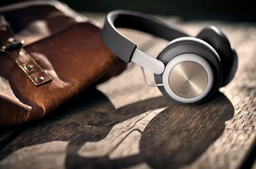 Беспроводные наушники Bang & Olufsen Beoplay H4 обеспечивают почти 20 часов автономной работы