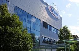 Infineon Technologies незначительно нарастила выручку и прибыль