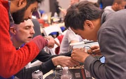 На мероприятии Motorola Hackathon команды показали, что модули для смартфонов могут быть действительно интересными и полезными