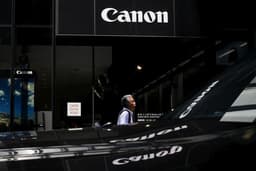 Маловероятно, что Canon поможет Toshiba