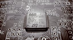 ARM заявила, что все желающие компании смогут выпускать однокристальные системы для ПК