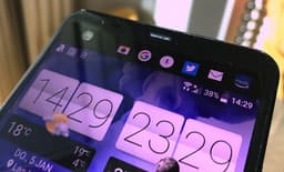 Фотогалерея дня: смартфон HTC U Ultra, оснащённый дополнительным дисплеем и не похожий на другие модели компании