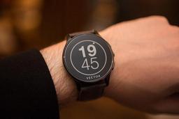 Fitbit покупает ещё одного производителя умных часов