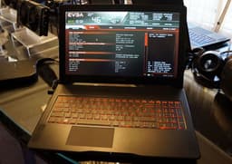 Игровой ноутбук EVGA SC15 Gaming Laptop оснащён 120-герцовой панелью разрешением Full HD