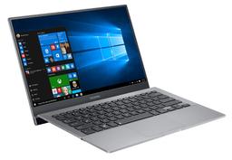 Ноутбук AsusPro B9440 выделяется тонким корпусом, тонкими рамками, малой массой и необычной конструкцией