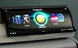 Компания Visteon показала прототип гибких дисплеев OLED для автомобилей