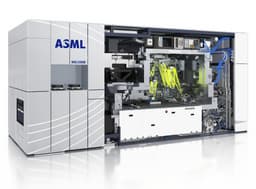 Компания ASML показала источник излучения мощностью 250 Вт для литографии в жестком ультрафиолетовом диапазоне