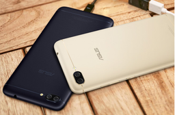 Смартфон ZenFone 4 Max похож одновременно и на ZenFone 3 Zoom, и на ZenFone 3 Max