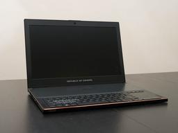Тесты ноутбука Asus ROG Zephyrus показывают, что 3D-карта GeForce GTX 1080 Max-Q отстаёт от обычной на 10-20%, а порой и сильнее