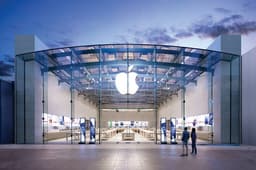 Apple принимается за создание собственной технологии OLED
