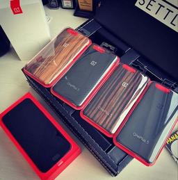 OnePlus показала полтора десятка вариантов дизайна смартфона OnePlus 5, которые так и не стали финальными