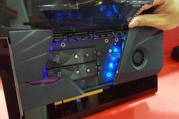 MSI показала адаптер PCIe для установки двух SSD формата M.2 в массив RAID 0