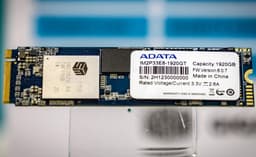 Контроллер Silicon Motion SM2262 для SSD поддерживает PCIe 3.0 x4, NVMe 1.3, пять каналов NAND и кэш DDR4 