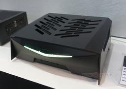 Корпус SilverStone Raven Z RVZ04 при типоразмере micro-STX вмещает видеокарту