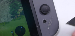 Консоль Nintendo Switch достаточно сложно сломать, но крайне легко поцарапать