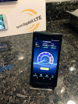 Оператор Sprint косвенно подтвердил факт наличия у смартфона Moto Z2 однокристальной системы Snapdragon 835