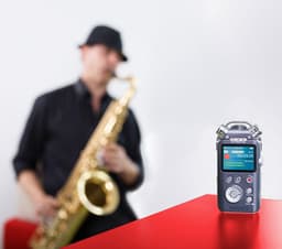 Портативный рекордер Philips VoiceTracer DVT7500 предназначен для записи живой музыки 