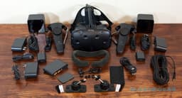 HTC продаёт один из своих заводов для усиления бизнеса, связанного с рынком виртуальной реальности