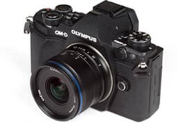 Появились сведения о цене объектива Laowa 7.5mm f/2 MFT 