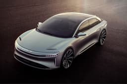 Конкурент Tesla будет закупать аккумуляторы только у LG Chem