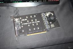 Asus Hyper M.2 x16 Card — плата PCIe для подключения четырёх SSD и создания массивов RAID 0. Для RAID 1 и RAID 5 придётся докупить ключ