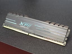 В серию Adata Gammix D10 вошли модули памяти DDR4-2400, DDR4-2800 и DDR4-3000
