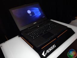 Ноутбук Gigabyte Aorus X9 с двумя видеокартами GeForce GTX 1070 оказался существенно дешевле, чем нам обещали