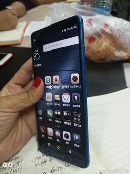 Опубликованы «живые» фотографии смартфона Gionee M7