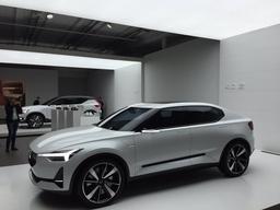 Первым электрическим автомобилем Volvo станет не кроссовер и не седан