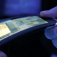 Samsung создала небьющиеся дисплеи OLED, которые выдерживают падения с высоты 1,8 м