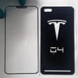 Фото дня: первое изображение панелей смартфона Tesla Quadra