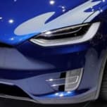 Tesla согласилась уладить иск, касающийся «автопилота», вне суда