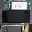 Видео дня: самый большой и самый быстрый Samsung Galaxy S10 5G исследовали изнутри