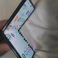 Живые фото раскладушки Samsung в стиле Moto Razr 2019