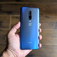 Флагманские смартфоны OnePlus и Huawei дешевеют медленнее конкурентов