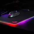 Коврик для мыши Asus ROG Balteus Qi служит для беспроводной зарядки смартфонов