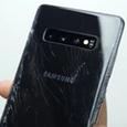 Это провал. Samsung Galaxy S10+ проиграл iPhone XS Max в сравнительном дроп-тесте
