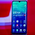ZTE Axon 10 Pro представлен официально. Это первый в мире флагман с SoC Snapdragon 855, 12 ГБ ОЗУ, 5G и быстрой файловой системой F2FS