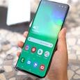 Технология Under Display Camera от Samsung включает лазерное травление для создание крошечных отверстий в дисплее