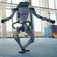 Новые короли рок-н-ролла: «Грязные танцы» в исполнении роботов Boston Dynamics
