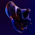 Новые кроссовки Nike сами шнуруются и управляются со смартфона