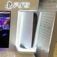 Фото из магазина показало, как PlayStation 5 сообщает о своём перегреве