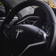 Bitcoin взлетел до небес после того, как Tesla инвестировала $1,5 млрд и заявила, что будет принимать оплату за свои автомобили в этой криптовалюте